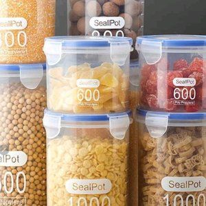 Storage Containers Air Tight food quality BPA free clear plastic set of 8